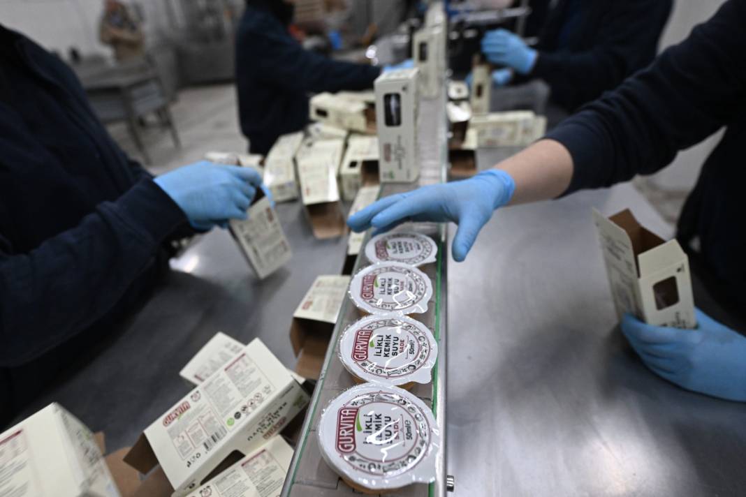 Hastalığını öğrenince kolları sıvayıp ticarete girişti. Şimdi yanında 40 kişi çalıştırıyor 2